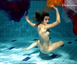 Underwatershow
