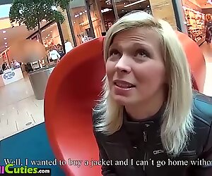 Mallcuties - young amator cehă fete fucking on public