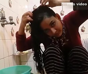 Cum spăl părul Mele săptămânal